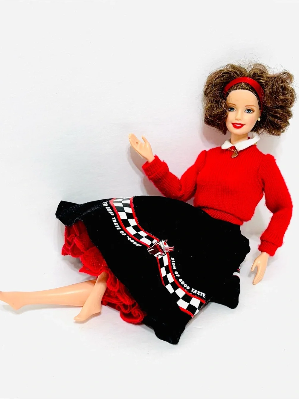 Coca-Cola Barbie Doll Vintage 1999 Sweetheart Collector Edition Mattel Necklace